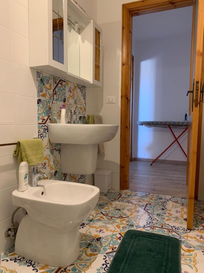 Al Castello Apartment Fiumefreddo Bruzio Eksteriør bilde