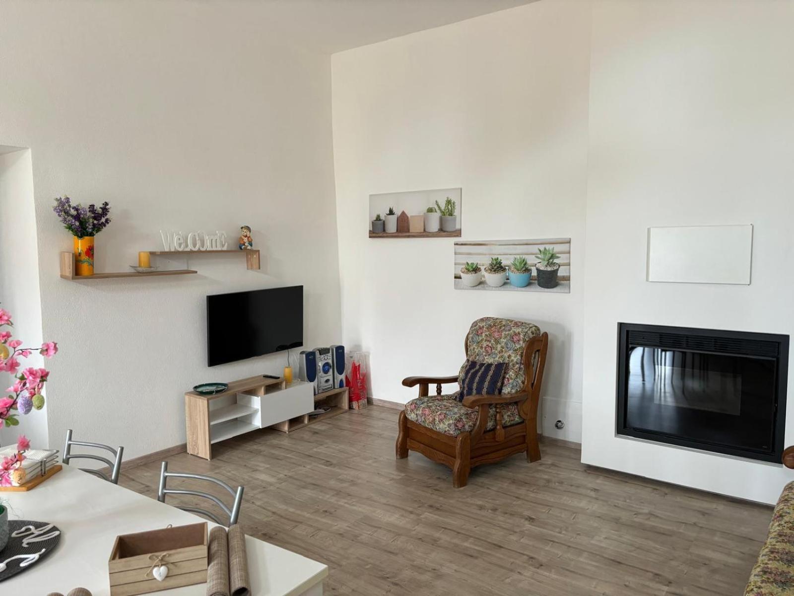 Al Castello Apartment Fiumefreddo Bruzio Eksteriør bilde